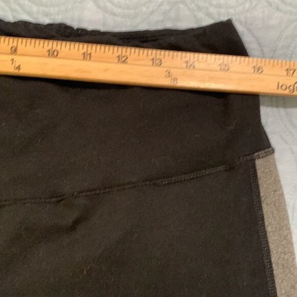 Champion XXL Womens Athletic Capri Leggings Black & Gray Polyester Spandex - Picture 7 of 7